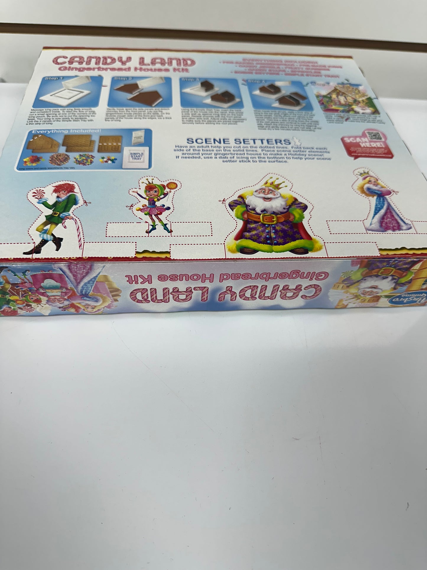 1 - Gingerbread House Kit Candy Lane