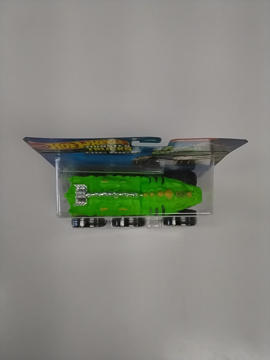 Hot Wheels Monster Trucks Big Rigs SKELESAURUS